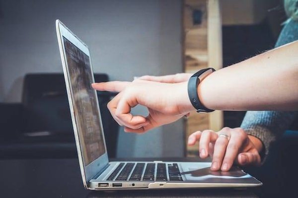 Les meilleurs sites de réservation en ligne pour trouver un hébergement fiable et abordable