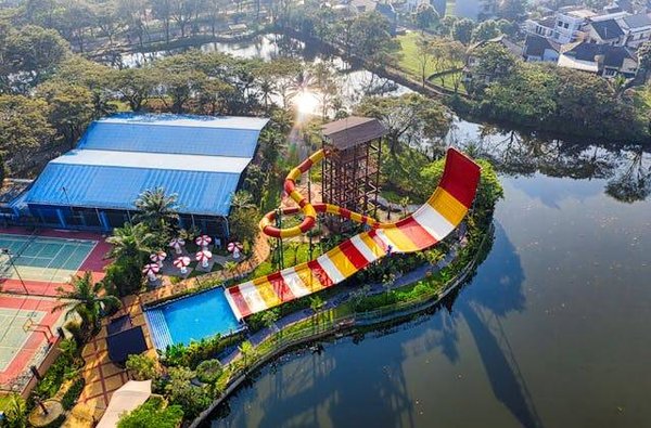 Vacances en camping au Grau du Roi avec parc aquatique